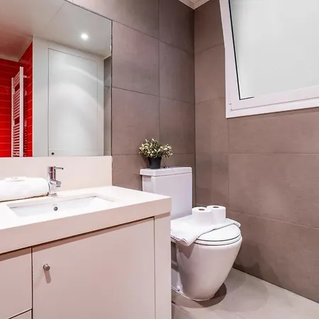 Classy 3bed 3bath In Eixample *