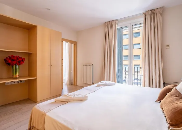 The Collection - Classy 3bed 3bath In Eixample Barcelona