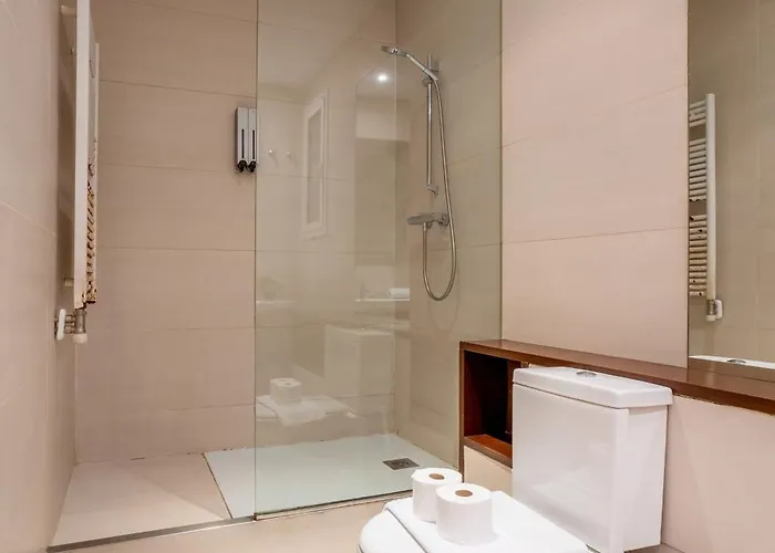 The Collection - Classy 3bed 3bath In Eixample 巴塞罗那